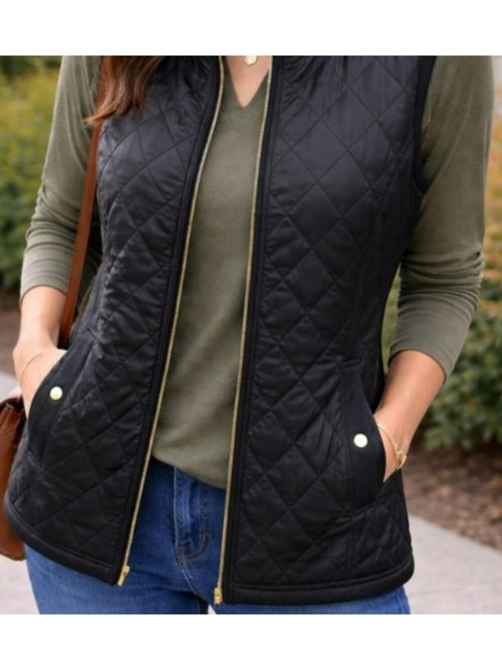 Susan Graver Womens Black Quilted Vest With Gold Zipper & Pockets Size L